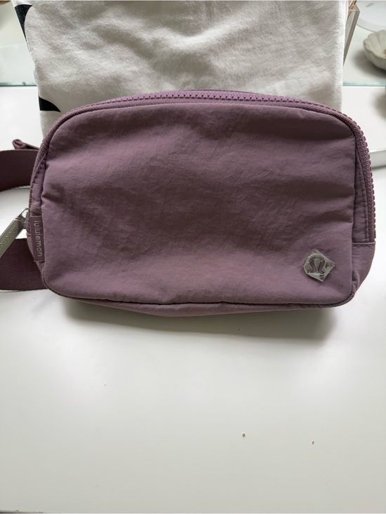 lululemon athletica Handbags - lululemon Belt Bag bag - mauve/lavender